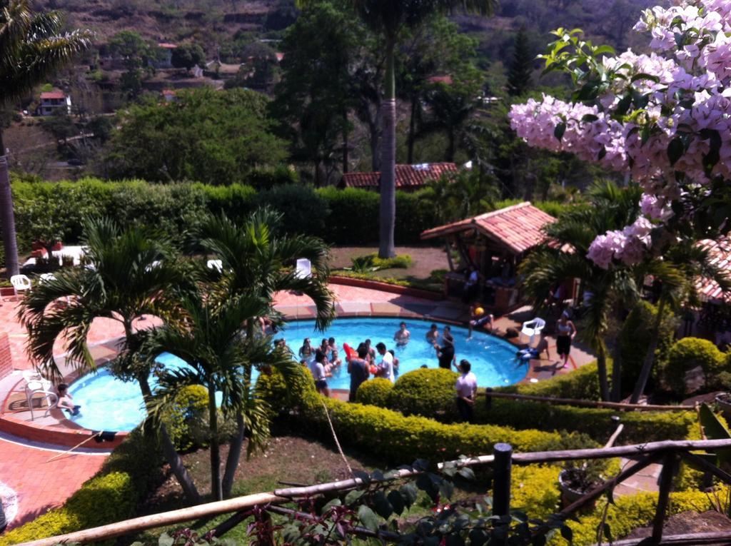 Hotel Campestre Casona Del Camino Real San Gil Εξωτερικό φωτογραφία