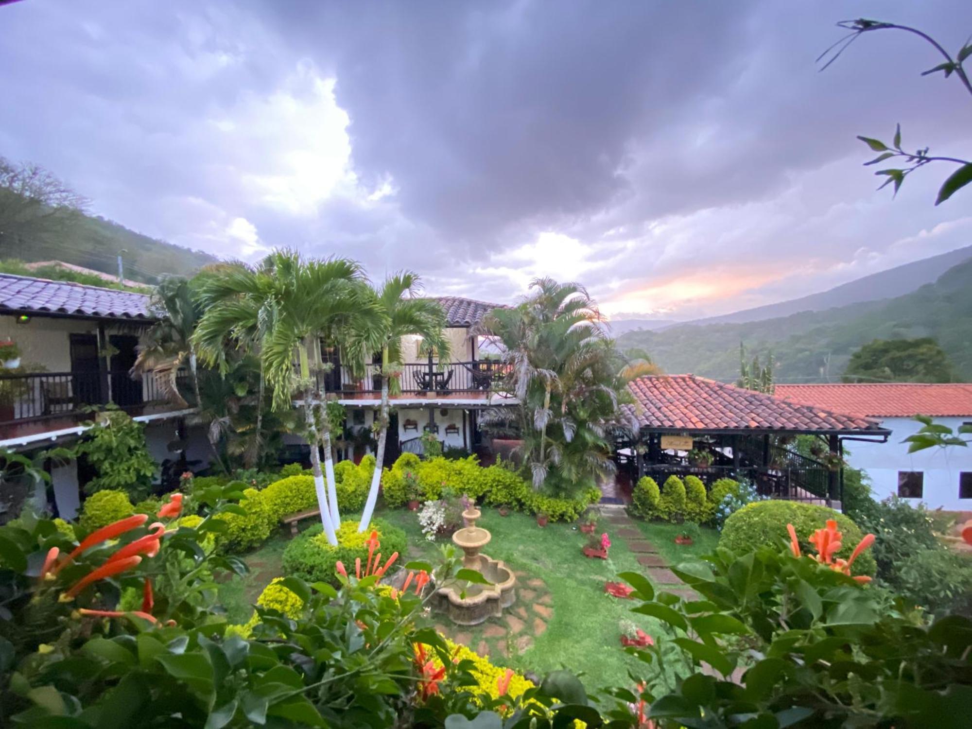 Hotel Campestre Casona Del Camino Real San Gil Εξωτερικό φωτογραφία